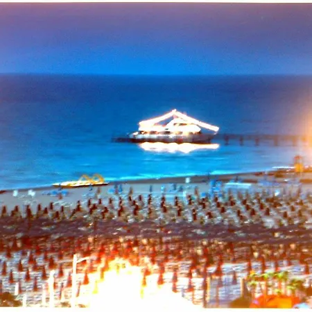 Casa Di Claudia לינה וארוחת בוקר *