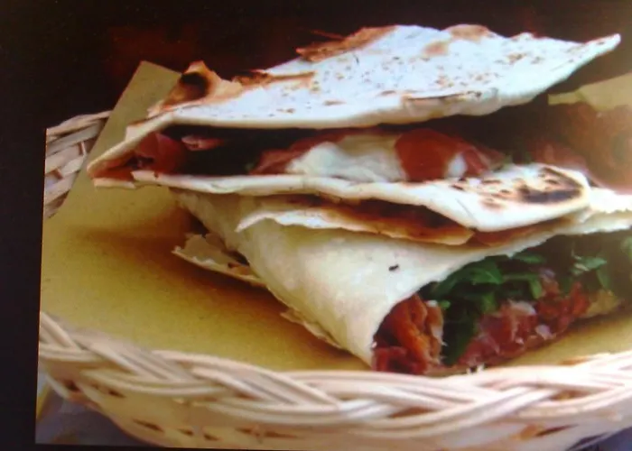 Casa Di Claudia 住宿加早餐酒店 *