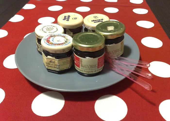 Casa Di Claudia לינה וארוחת בוקר *