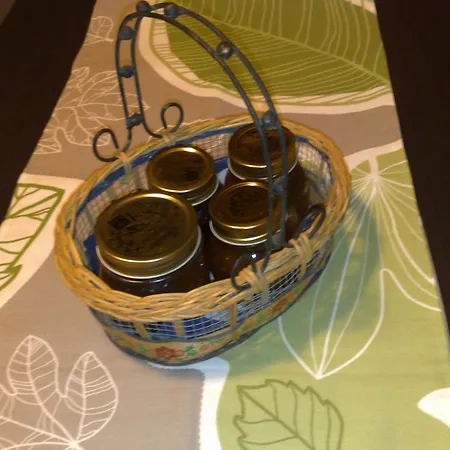 Casa Di Claudia ベッド・アンド・ブレックファスト ベラーリア・イジェア・マリーナ