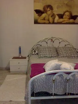 فندق مبيت وإفطار Casa Di Claudia *